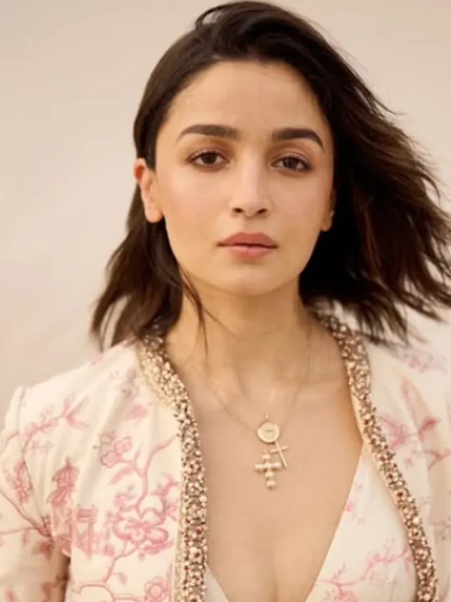 Alia Bhatt के TOP 5 BEST FILMS!